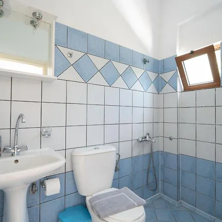 Mylos Apartment